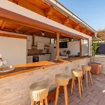 Ika Zadarvillas * Rastevic