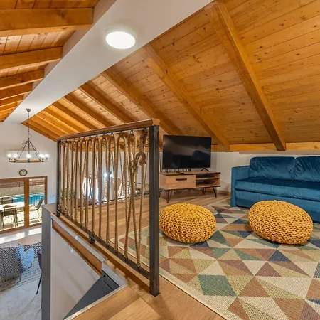 Ika Zadarvillas