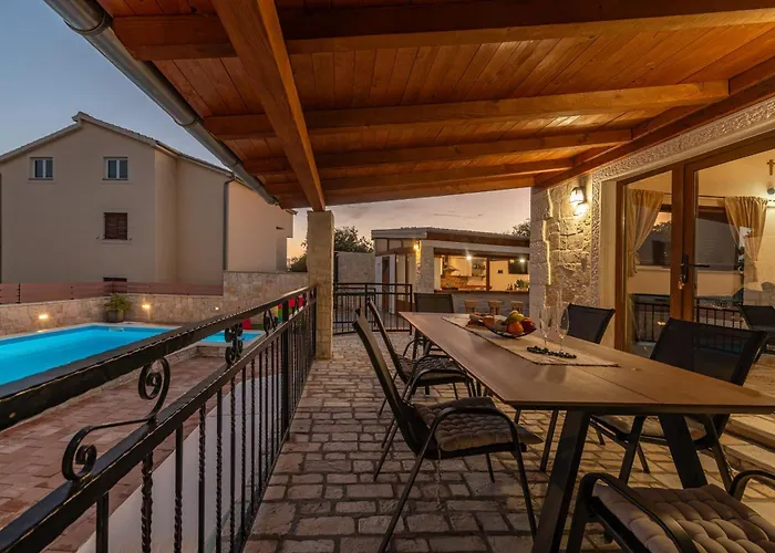 Vila Ika Zadarvillas Rastevic