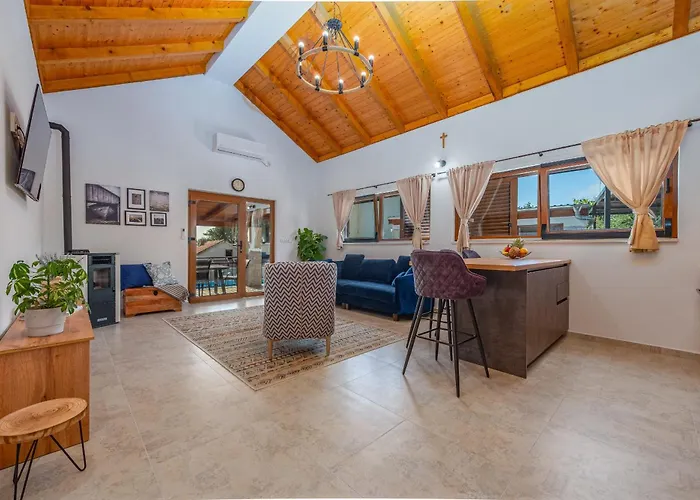 Ika Zadarvillas Rastevic